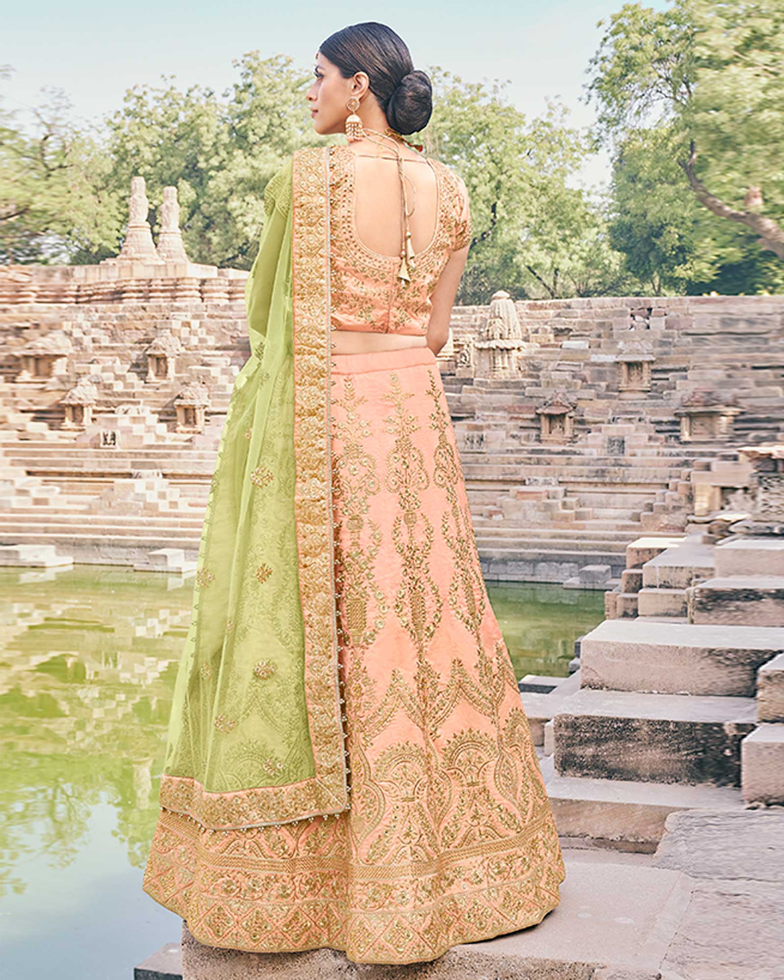 Handloom Silk Zari Lehenga Choli In Peach