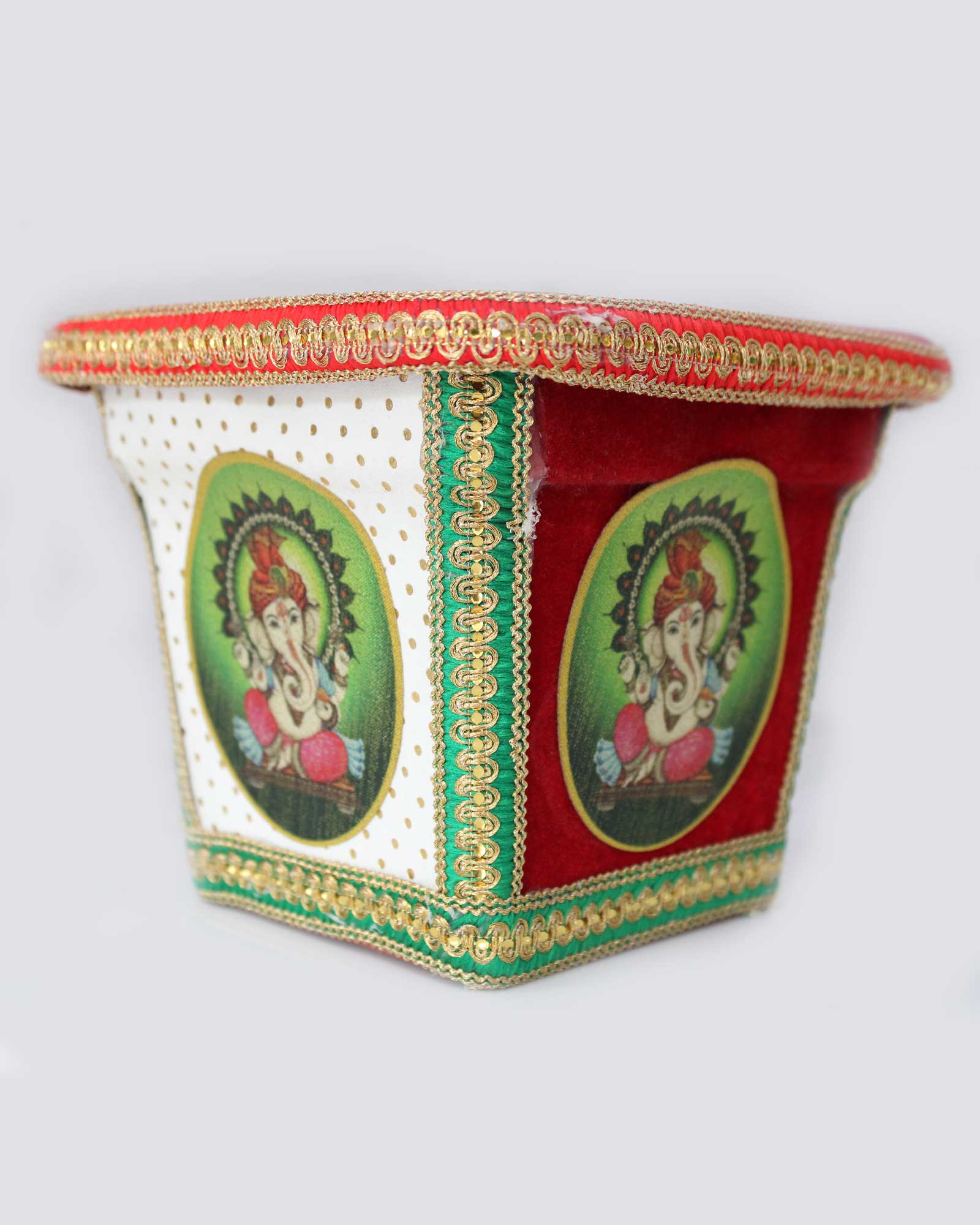 Red and White Ganpati Printed Kundu